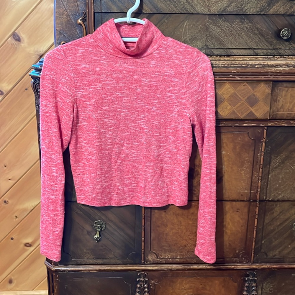 SO Cropped Light weight Sweater Marbled Red Small